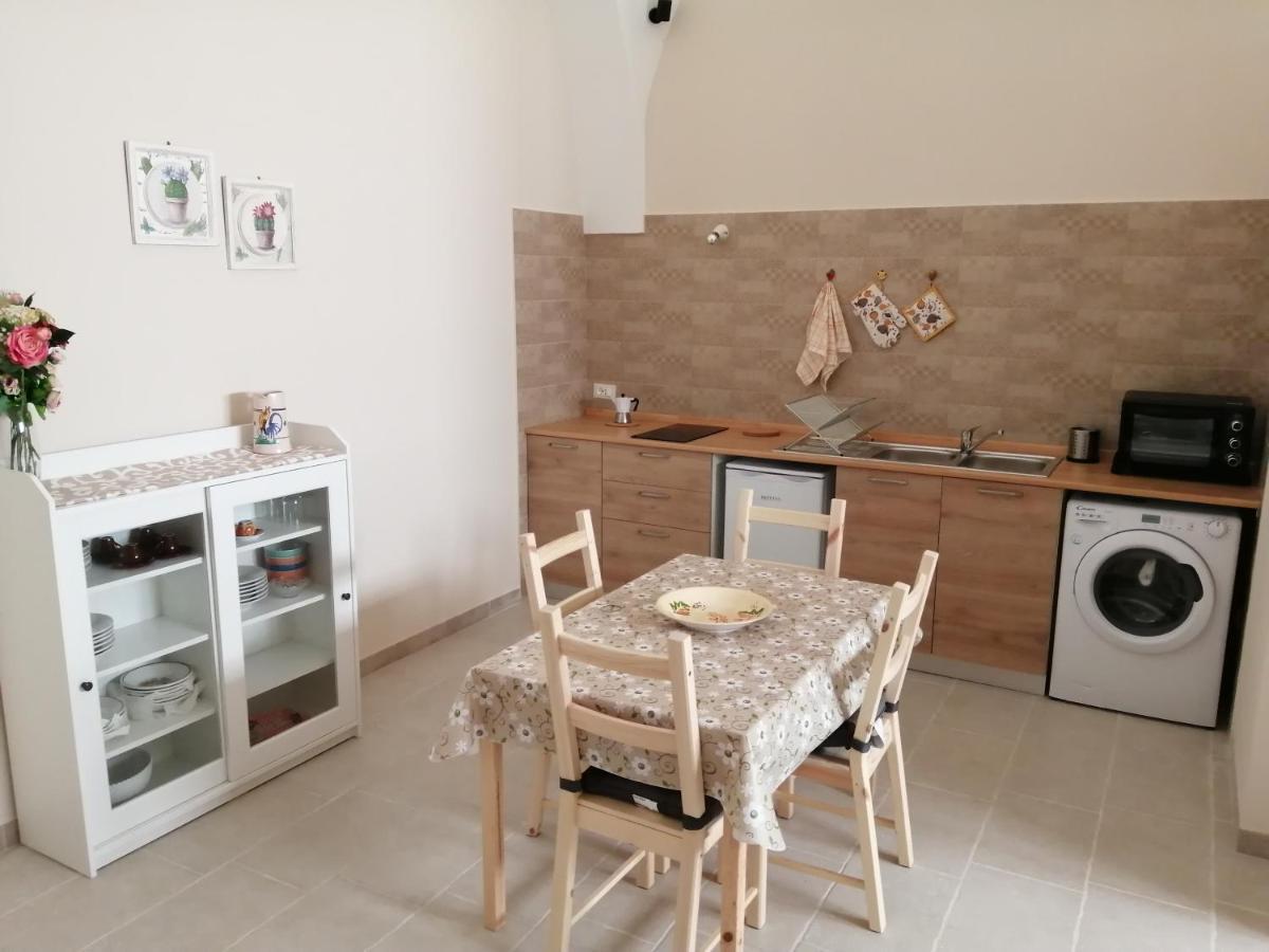 モノーポリCasa Dell'Arcoアパートメント エクステリア 写真