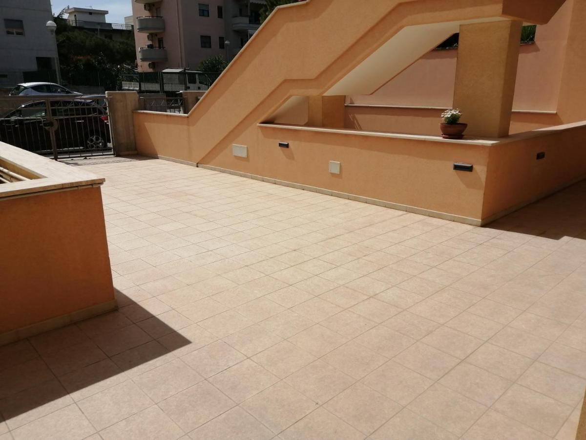 モノーポリCasa Dell'Arcoアパートメント エクステリア 写真